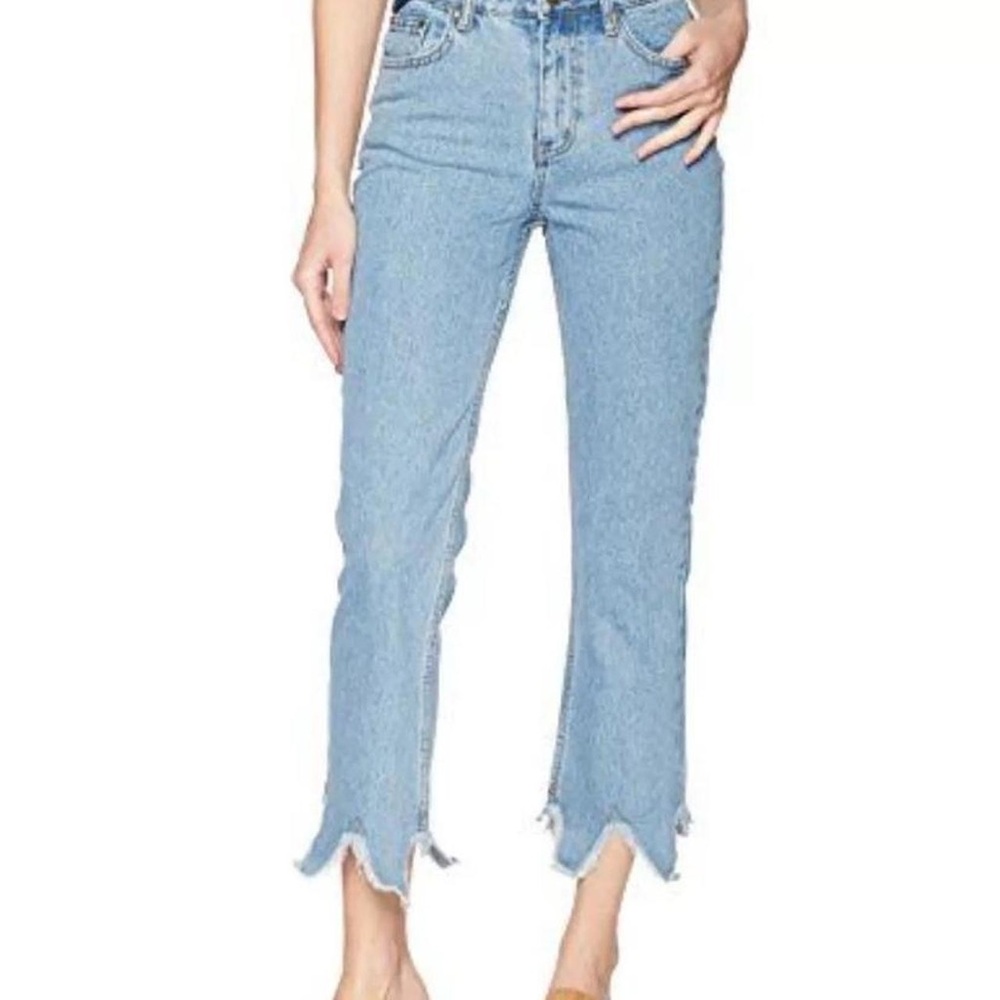 EVIDNT Womens Essen Relaxed Raw Hem Jeans nwt 28